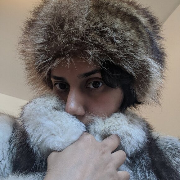 Raccoon Fur Hat - Picture 7 of 7